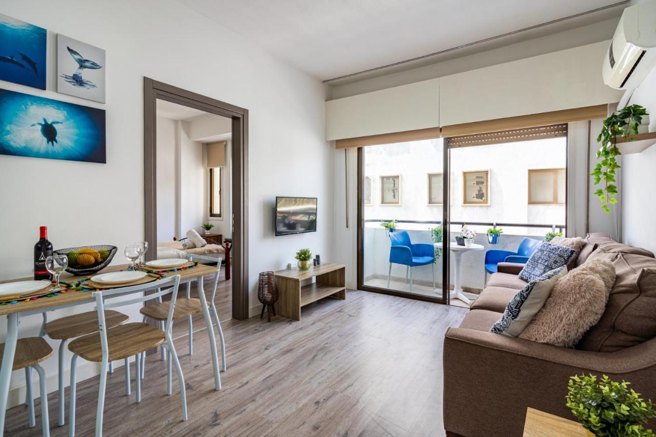 Eleni'S 1-Br Apt In Larnaca Center Екстериор снимка